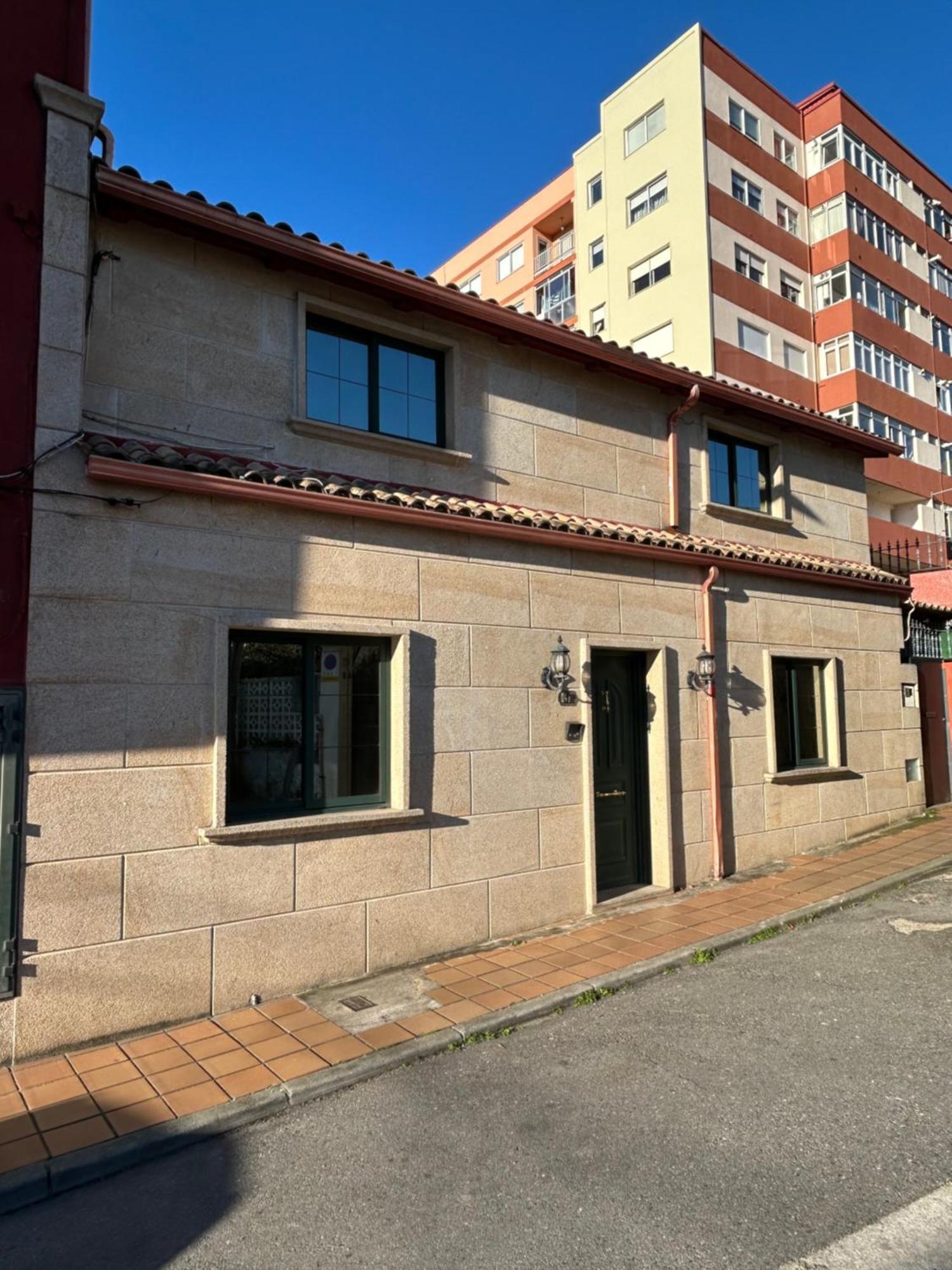 Villa Casa Robleda, Piscina Privada Cubierta Y Jacuzzi à Vigo Extérieur photo