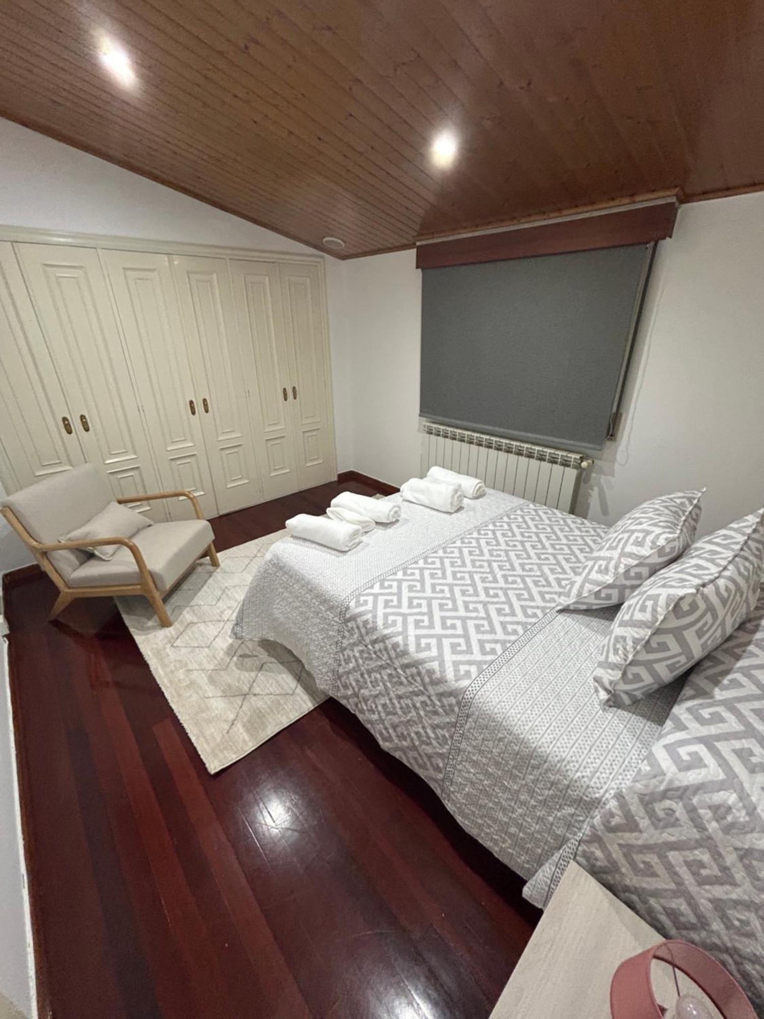 Villa Casa Robleda, Piscina Privada Cubierta Y Jacuzzi à Vigo Extérieur photo
